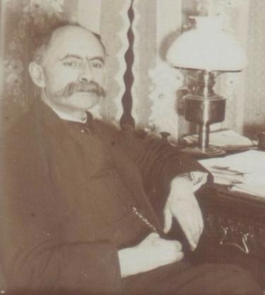 Am Schreibtisch. Ernst Marcus (1856-1928) - (Foto:Privat)